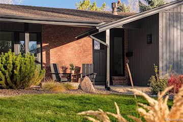 4000 S Dahlia St Cherry Hills North This stunning design-forward Neroli Renovations 5-bed, 4-bath home on .44 acre in Cherry Hills... Cherry Hills Village Arapahoe CO 80113 3042887 home for sale $2,637,000 3042887 Photo 5