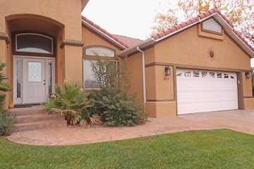 853 W Kestrel CT Washington, UT 84780 home for sale, MLS#25-266915 - Erika Rogers Photo 5