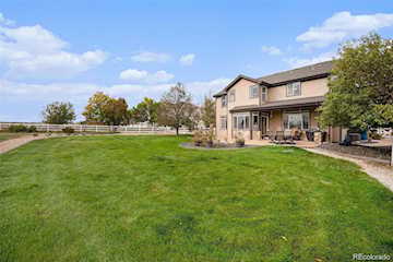 8420 E 160th Place Todd Creek Meadows Experience country living with modern comfort at this Todd Creek Meadows estate! Set on 1.4 acres,... Brighton Adams CO 80602 6372487 home for sale $1,125,000 6372487 Photo 3