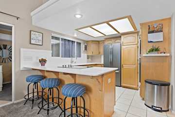 1150 W Red Hills Parkway #185 Washington, UT 84780 home for sale, MLS#25-266932 - Erika Rogers Photo 5