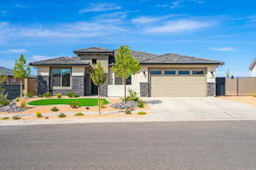 1459 N Highland Parkway Washington, UT 84780 home for sale, MLS#25-264571 - Erika Rogers Photo 3