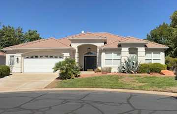 834 W Chickadee CT Washington, UT 84780 home for sale, MLS#25-266978 - Erika Rogers Photo 3