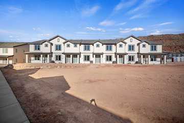 3348 E Dance Hall Ln #2335 Washington, UT 84780 home for sale, MLS#25-267025 - Erika Rogers Photo 4