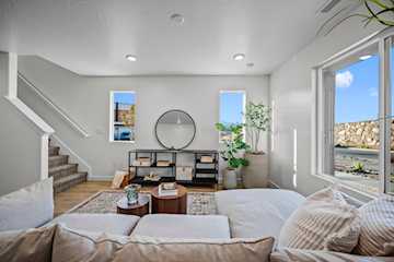 3344 E Dance Hall LN #2336 Washington, UT 84780 home for sale, MLS#25-267028 - Erika Rogers Photo 4