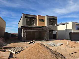 1552 S Staircase Way #4105 Washington, UT 84780 home for sale, MLS#25-267031 - Erika Rogers Photo 2