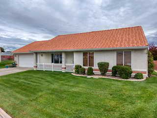 646 N 2450  E #11 St George, UT 84790 home for sale, MLS#25-267044 - Erika Rogers Photo 2