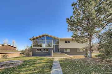 2780 Juniper Dr Applewood Modern, fully renovated dream home in a can't-beat location in Applewood.  Vaulted ceilings, giant... Golden Jefferson CO 80401 9140930 home for sale $1,700,000 9140930 Photo 2