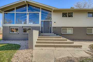 2780 Juniper Dr Applewood Modern, fully renovated dream home in a can't-beat location in Applewood.  Vaulted ceilings, giant... Golden Jefferson CO 80401 9140930 home for sale $1,700,000 9140930 Photo 3