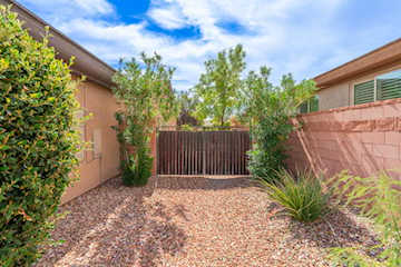 3404 E Sweetwater Springs DR Washington, UT 84780 home for sale, MLS#25-265341 - Erika Rogers Photo 5