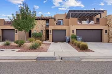4818 N Winged Foot DR St George, UT 84770 home for sale, MLS#25-266090 - Erika Rogers Photo 2