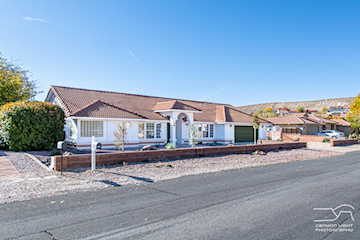 1657 W Ute RD St George, UT 84790 home for sale, MLS#25-267110 - Erika Rogers Photo 4