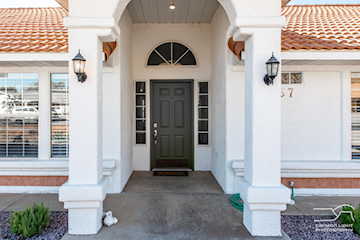 1657 W Ute RD St George, UT 84790 home for sale, MLS#25-267110 - Erika Rogers Photo 5