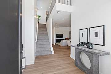 1069 W Albertine LN St George, UT 84790 home for sale, MLS#25-266655 - Erika Rogers Photo 4