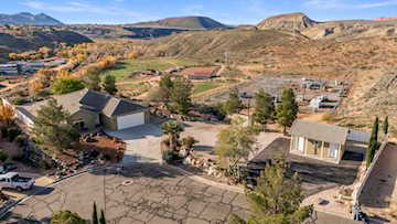 205 W Terrace CIR Toquerville, UT 84774 home for sale, MLS#25-267065 - Erika Rogers Photo 3