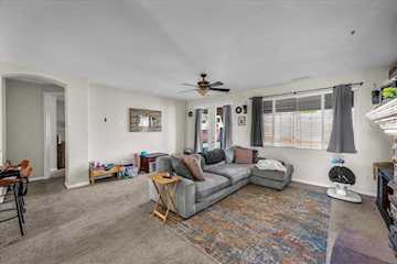 3309 E Willow Springs DR Washington, UT 84780 home for sale, MLS#25-267117 - Erika Rogers Photo 3