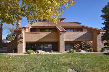 860 S Village #O8 St George, UT 84770 condo for sale, MLS#25-267145 - Erika Rogers Photo 2