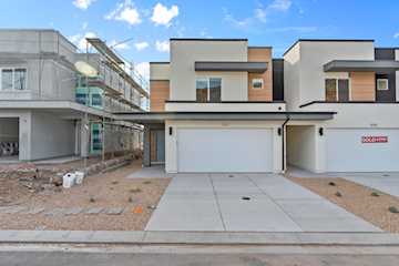 1718 S Forbidding Way #2282 Washington, UT 84780 home for sale, MLS#25-267171 - Erika Rogers Photo 3