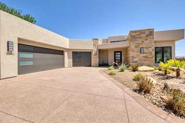 1648 S Quartz DR St George, UT 84790 home for sale, MLS#25-267190 - Erika Rogers Photo 3