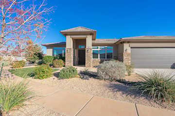2872 N Kenzies Way Santa Clara, UT 84765 home for sale, MLS#25-267229 - Erika Rogers Photo 4