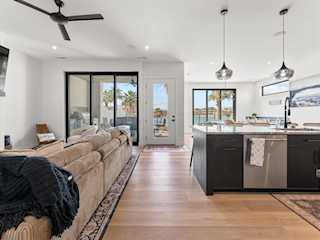 780 W Akoya Pearl ST St George, UT 84790 home for sale, MLS#25-267218 - Erika Rogers Photo 5