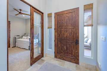 319 N Lost Creek DR St George, UT 84770 home for sale, MLS#25-266208 - Erika Rogers Photo 5