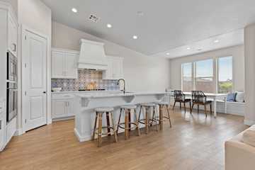 133 W White Pearl DR Washington, UT 84780 home for sale, MLS#25-264483 - Erika Rogers Photo 2