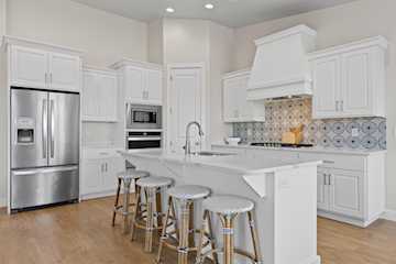 133 W White Pearl DR Washington, UT 84780 home for sale, MLS#25-264483 - Erika Rogers Photo 4