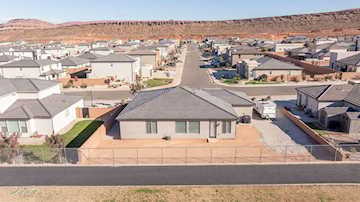 3012 S 3430 ST E St George, UT 84790 home for sale, MLS#25-267273 - Erika Rogers Photo 5