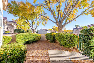 1186 E 900 S #8 St George, UT 84790 home for sale, MLS#25-267280 - Erika Rogers Photo 2