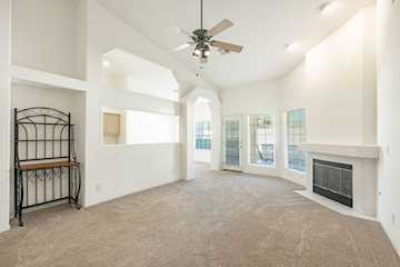 1186 E 900 S #8 St George, UT 84790 home for sale, MLS#25-267280 - Erika Rogers Photo 5