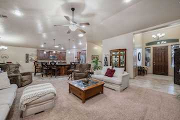 4087 S Signature Way Washington, UT 84780 home for sale, MLS#25-267038 - Erika Rogers Photo 2