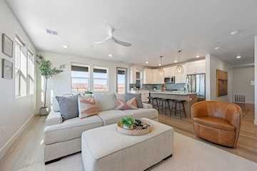 762 W Periwinkle #Unit 102 St George, UT 84790 condo for sale, MLS#25-267295 - Erika Rogers Photo 4