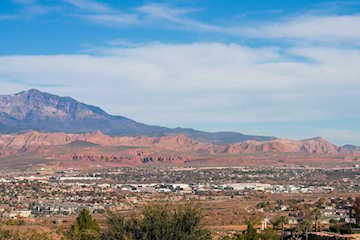 2054 E Topaz Way St George, UT 84790 home for sale, MLS#25-267093 - Erika Rogers Photo 2