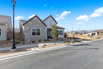 5588 Agave Peak LN St George, UT 84790 home for sale, MLS#25-257248 - Erika Rogers Photo 3