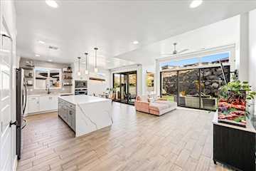 2210 N Montagna ST Washington, UT 84780 home for sale, MLS#25-267382 - Erika Rogers Photo 5