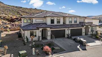 2462 E Cascada Way Washington, UT 84780 home for sale, MLS#25-267442 - Erika Rogers Photo 2