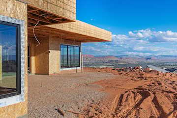 147 N Westgate Hills DR Washington, UT 84780 home for sale, MLS#25-265715 - Erika Rogers Photo 3