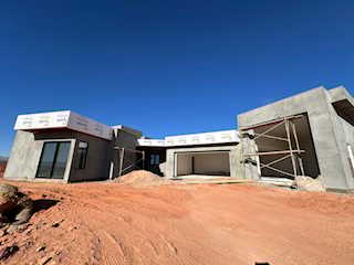 147 N Westgate Hills DR Washington, UT 84780 home for sale, MLS#25-265715 - Erika Rogers Photo 4