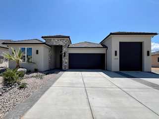 2850 E Smith Creek DR Washington, UT 84780 home for sale, MLS#25-260380 - Erika Rogers Photo 3