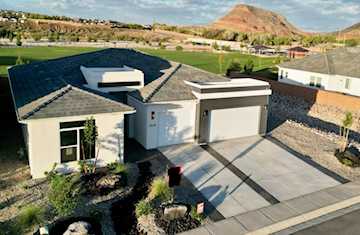 2826 E Smith Creek DR Washington, UT 84780 home for sale, MLS#25-257485 - Erika Rogers Photo 2