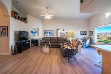 1610 W 100  N #44 St George, UT 84770 home for sale, MLS#25-267170 - Erika Rogers Photo 3