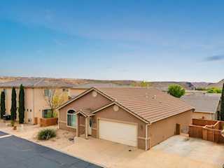 1314 E Pine Valley ST Washington, UT 84780 home for sale, MLS#25-266349 - Erika Rogers Photo 3