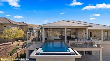 728 W Sir Monte DR St George, UT 84770 home for sale, MLS#25-263653 - Erika Rogers Photo 3