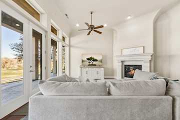 2335 W Sunbrook #28 St George, UT 84770 home for sale, MLS#25-267518 - Erika Rogers Photo 5