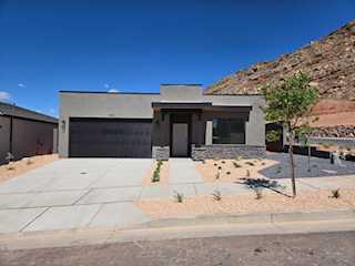 1883 S Queens Garden DR #4254 Washington, UT 84780 home for sale, MLS#25-267528 - Erika Rogers Photo 2