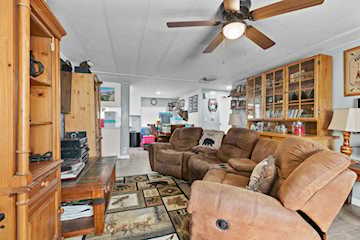 1450 N Dixie Downs RD #5 St George, UT 84770 home for sale, MLS#25-267533 - Erika Rogers Photo 4