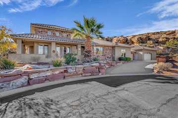 1140 E Fort Pierce #110 St George, UT 84790 home for sale, MLS#25-267544 - Erika Rogers Photo 4