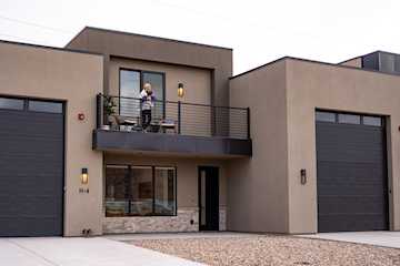 425 W Momori CIR #B1 Kanab, UT 84741 home for sale, MLS#25-267573 - Erika Rogers Photo 2