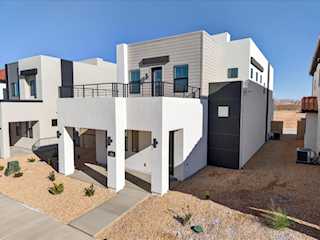 6312 S Green Diamond St George, UT 84790 home for sale, MLS#25-262369 - Erika Rogers Photo 4