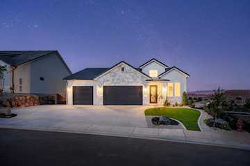 1886 N Chapman Drive Washington, UT 84780 home for sale, MLS#25-264018 - Erika Rogers Photo 2